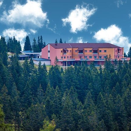 Hotel Natura Rogla ภายนอก รูปภาพ